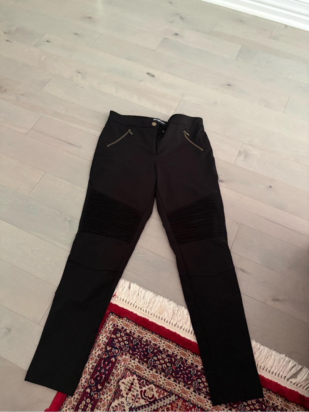 Karl Lagerfeld Black Skinny leggings with Gold Zips